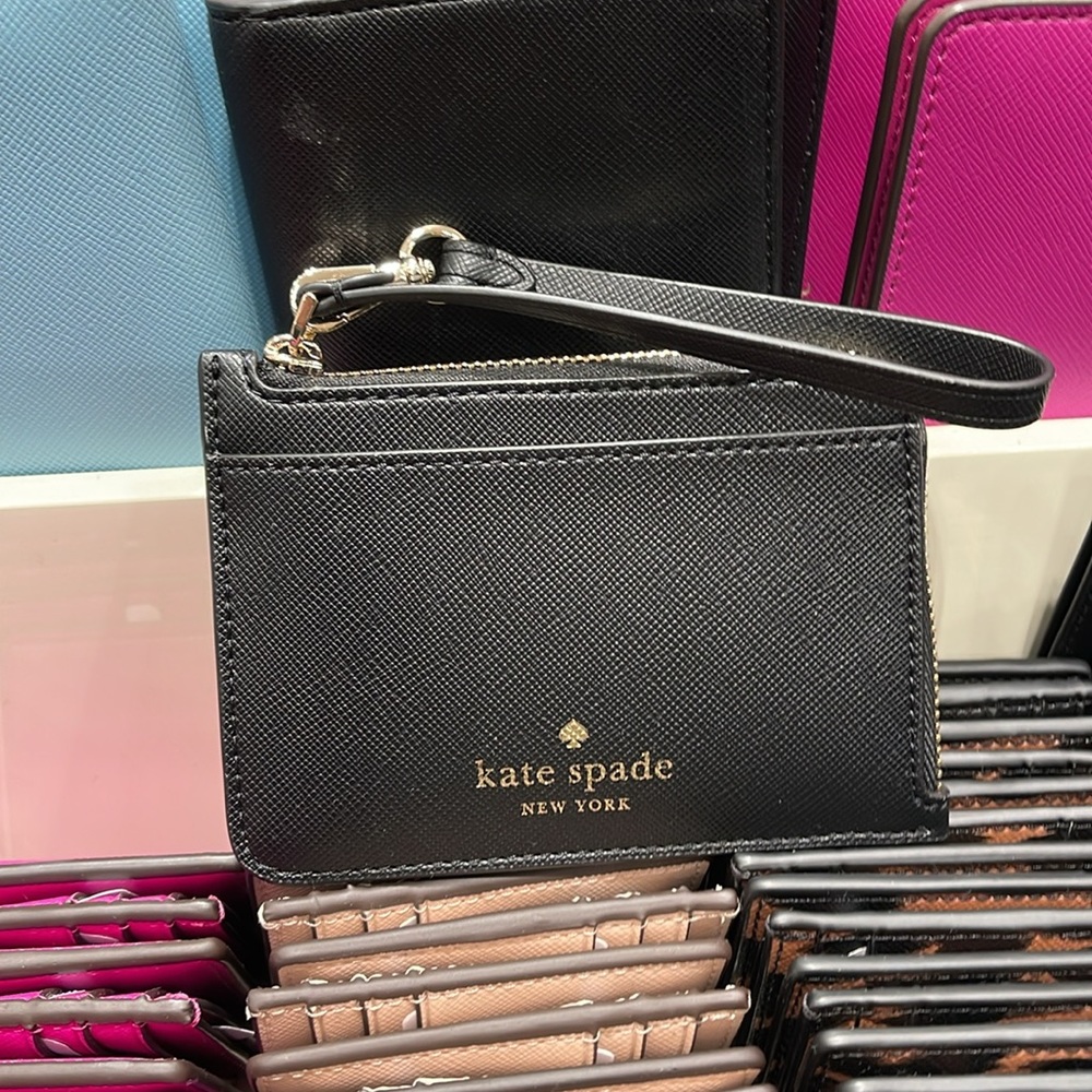 Kate Spade Schuyler Small Card Holder Wristlet
Black 
NWT - Picture 6 of 16